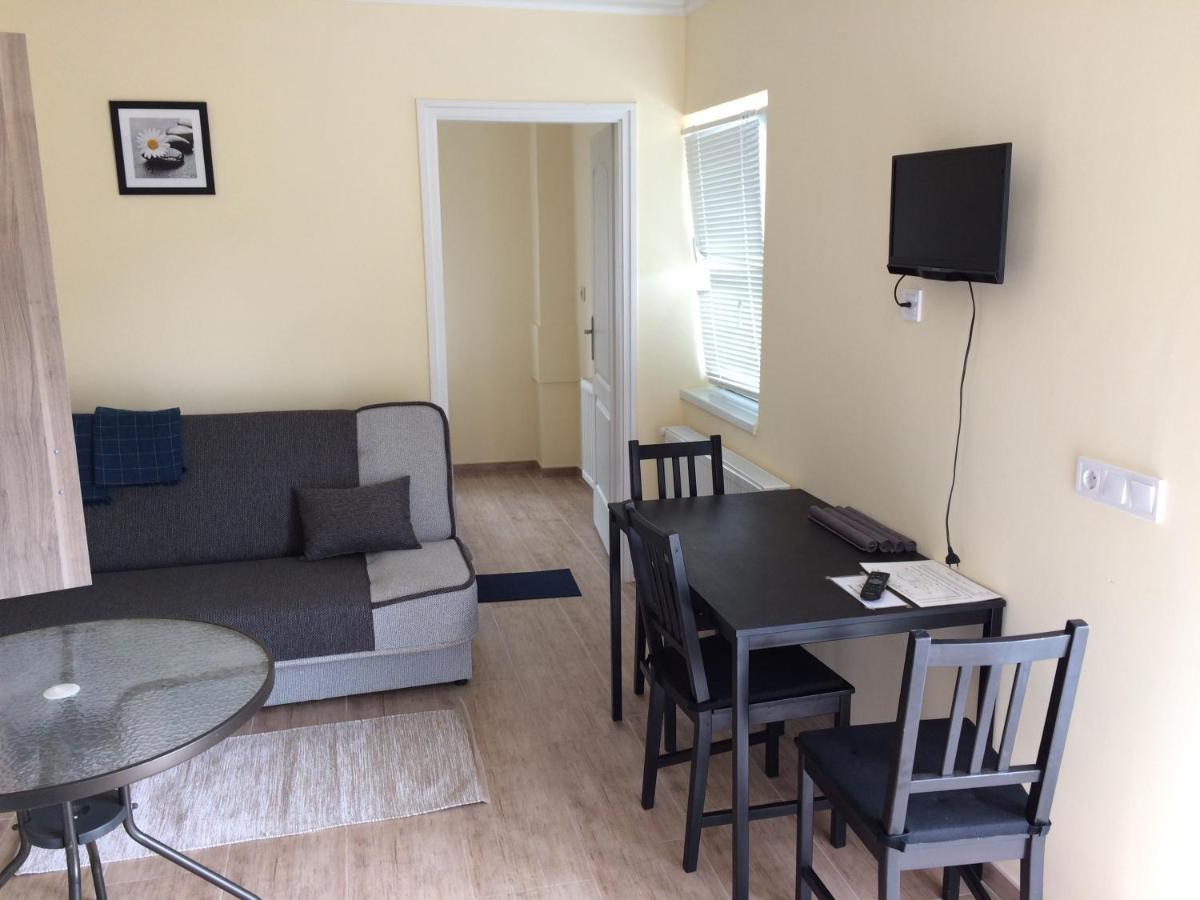 Appartement Harmonia Panzio à Bogács Extérieur photo